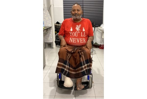 Support a Father of 4 through his recovery
